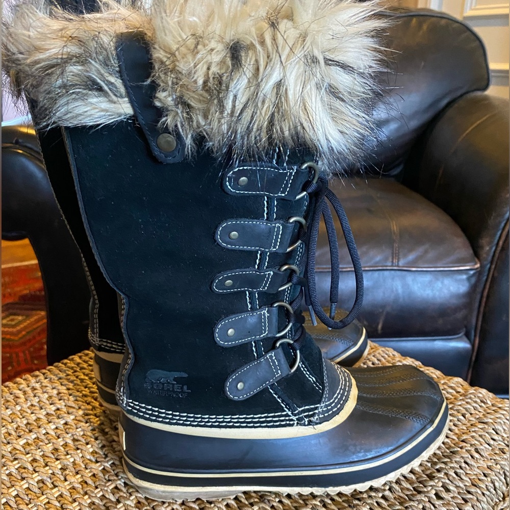Sorel Joan of Arctic Black & Tan Lace-Up Winter Snow Boots Size 7